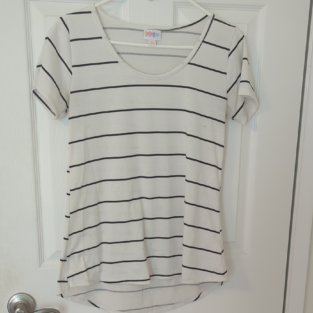 LuLaRoe Classic T
